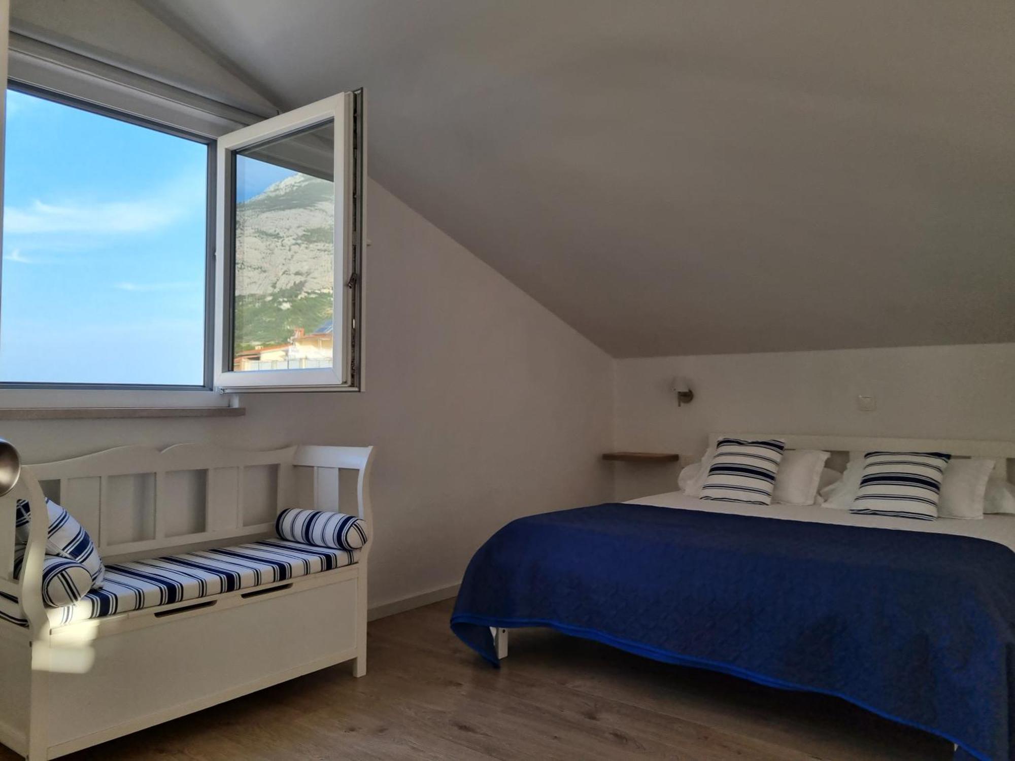 Apartmán Ema Near *